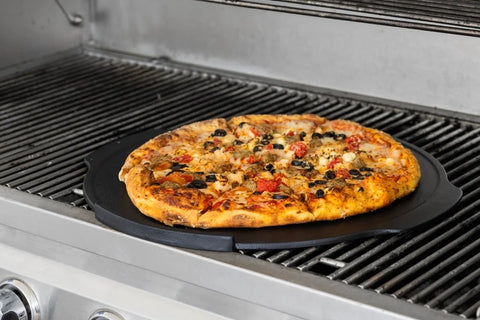 Cast Iron Skillet Pizza on the Grill: Pan Pizza and Thin Crust