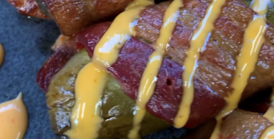 bacon wrapped pickles, pickle poppers