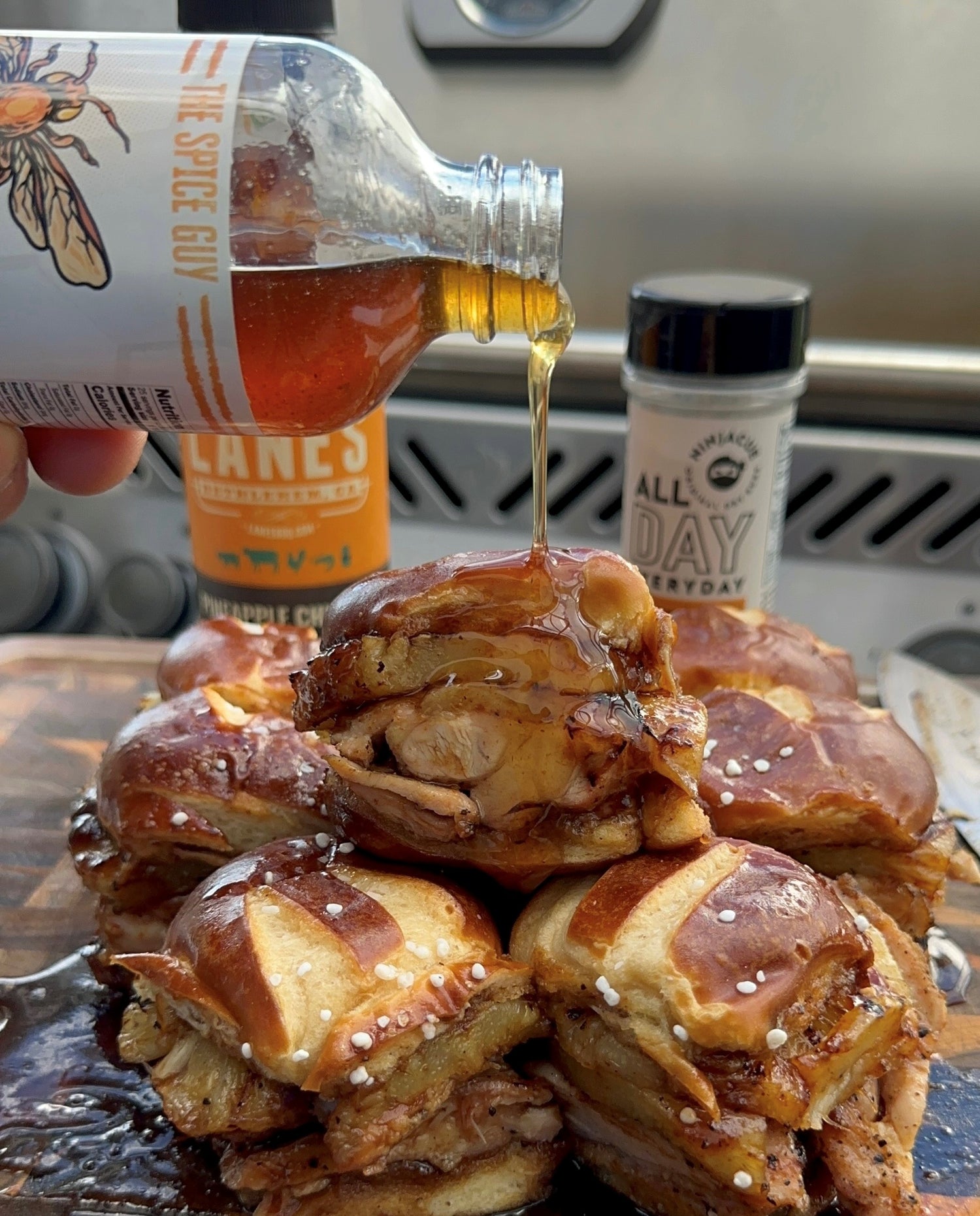 "The Grate Tailgate" BBQ Box