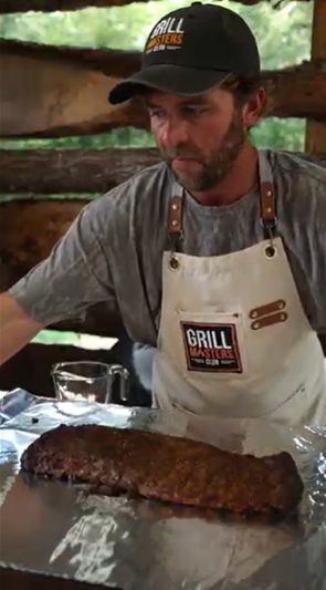 BBQ & Grilling Apron by Grill Masters Club